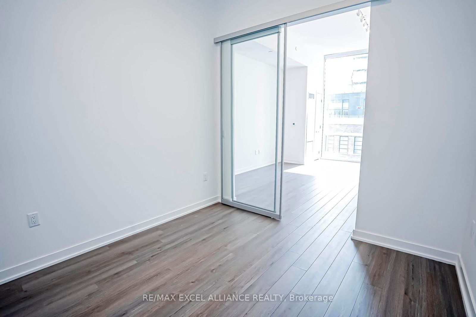 357 King St W, unit 503 for sale - image #20