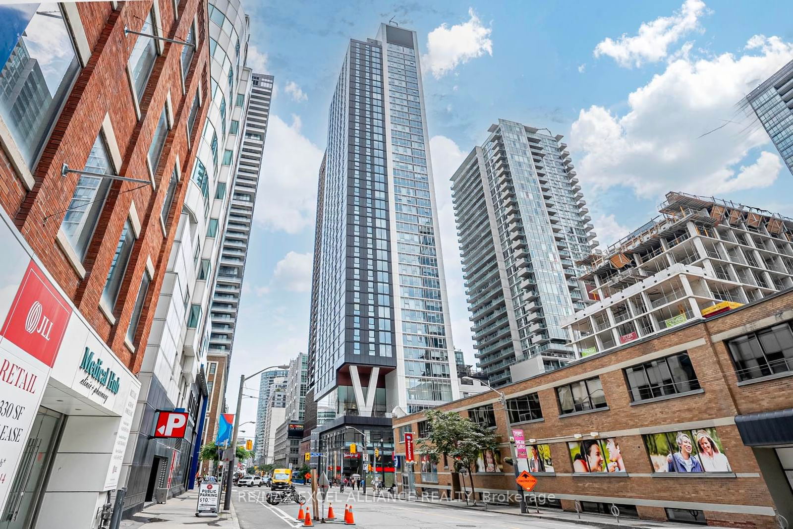 357 King St W, unit 204 for sale - image #5