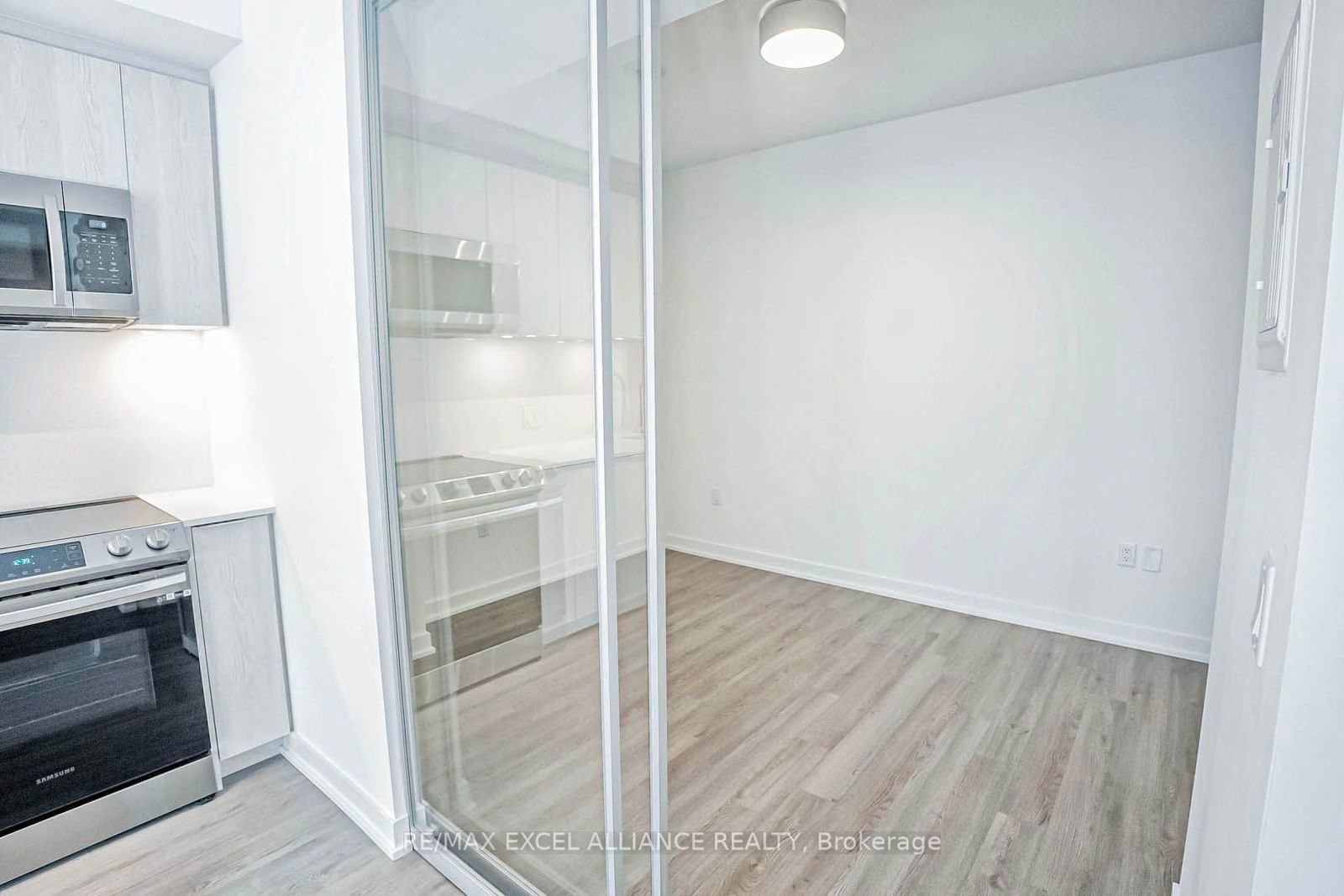 357 King St W, unit 3009 for sale - image #16