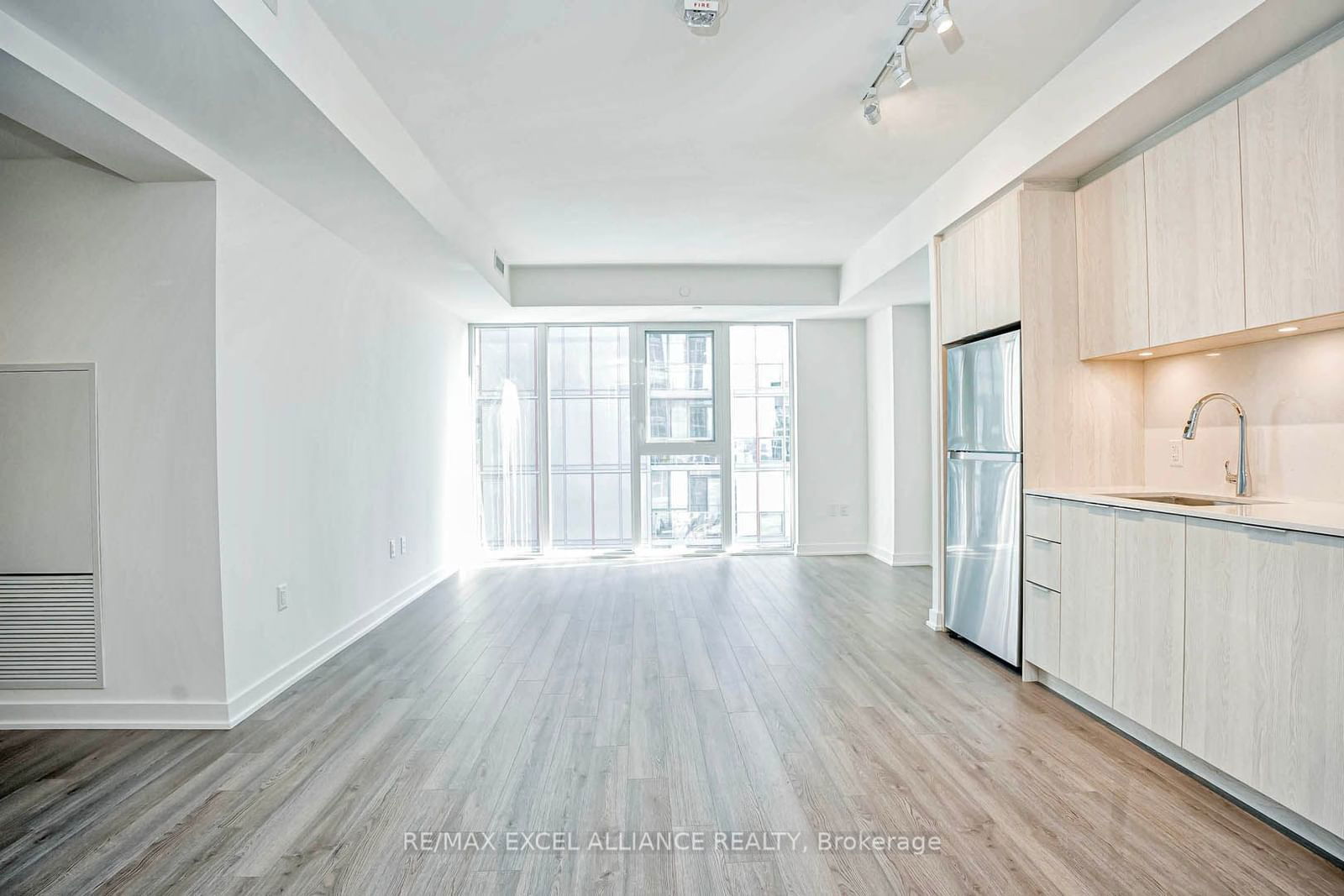 357 King St W, unit 3009 for sale