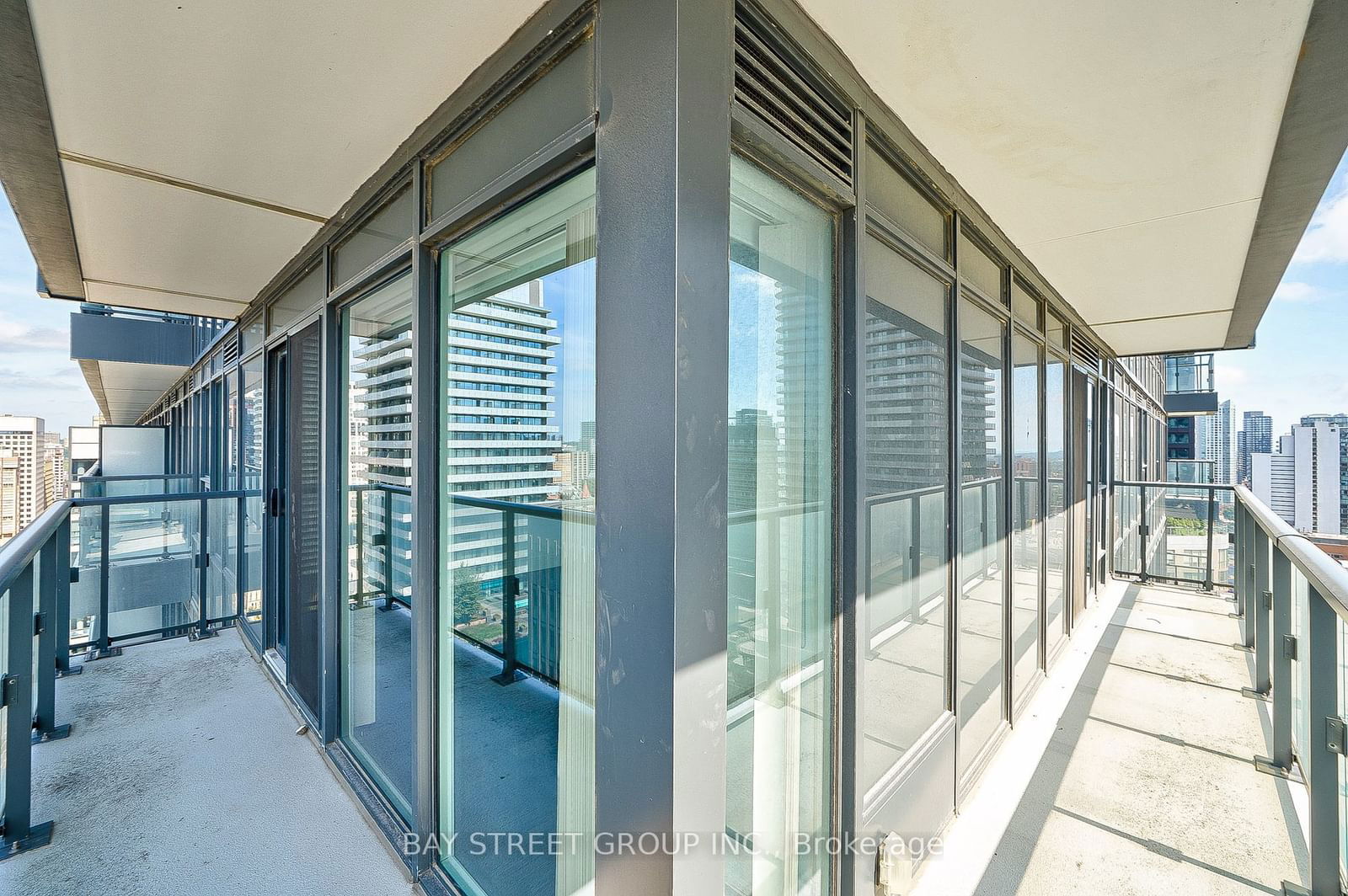 955 Bay St, unit 2507 for sale - image #12