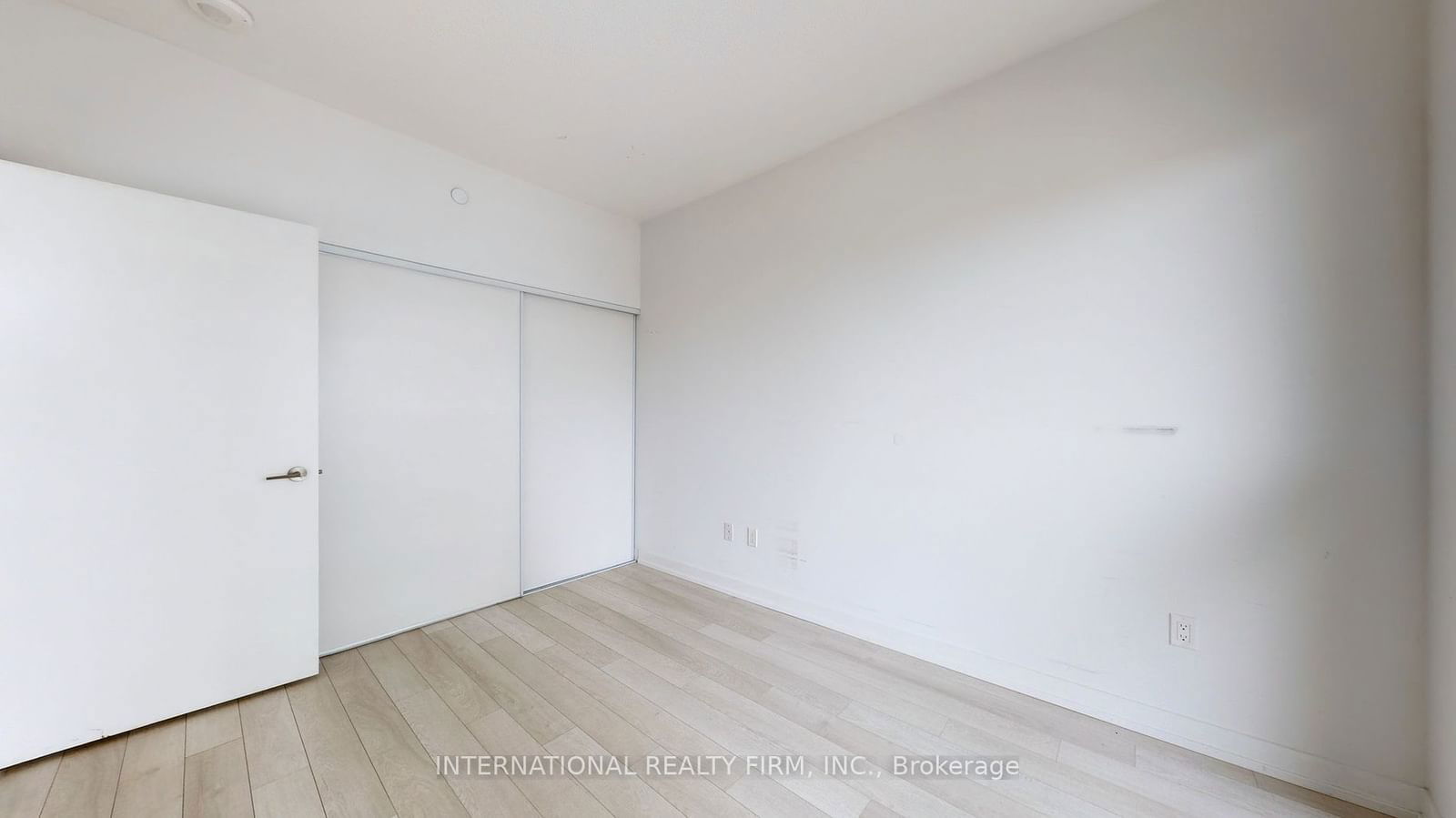 117 Mcmahon Dr, unit 1907 for rent - image #20