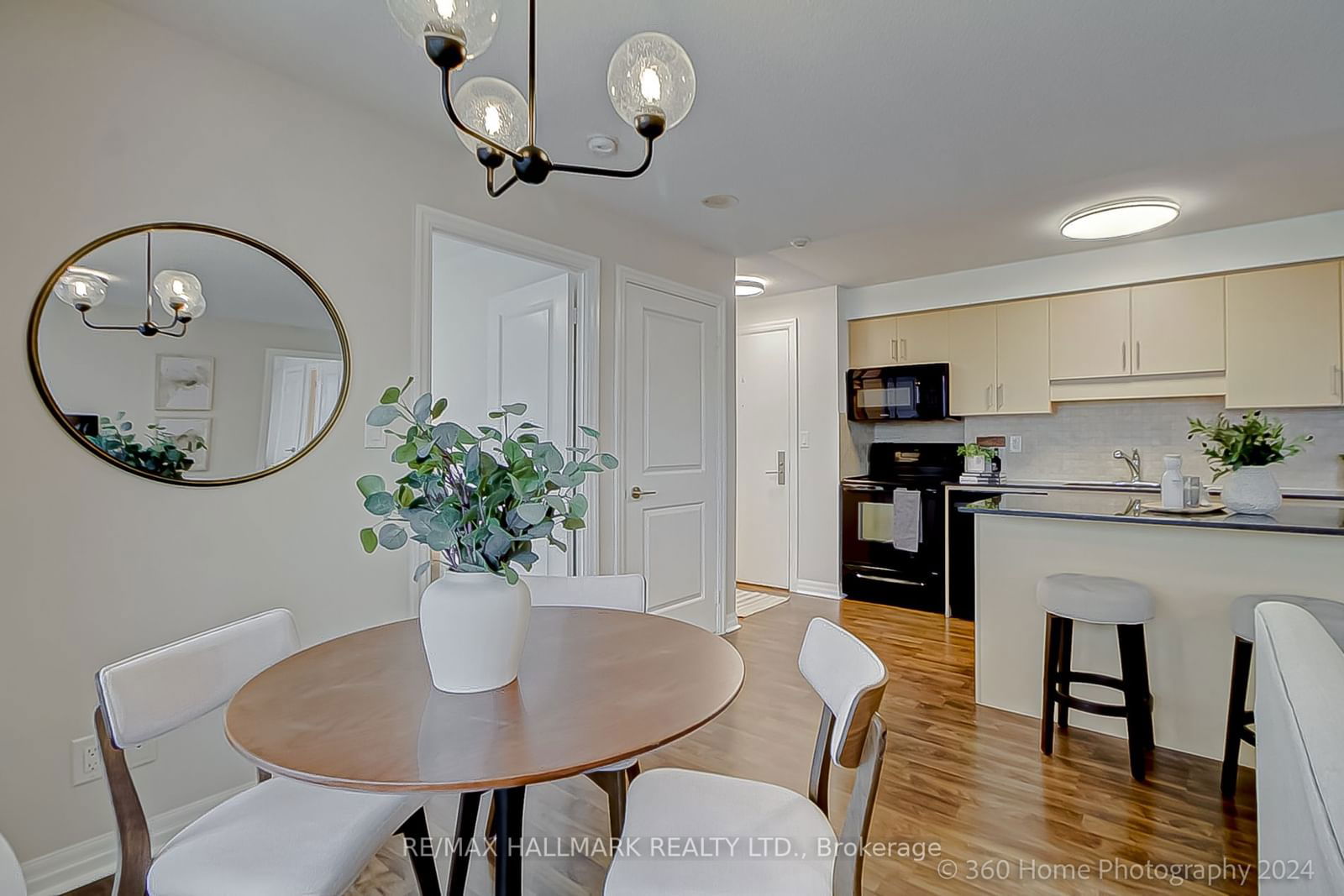 30 Herons Hill Way, unit 1111 for sale - image #8