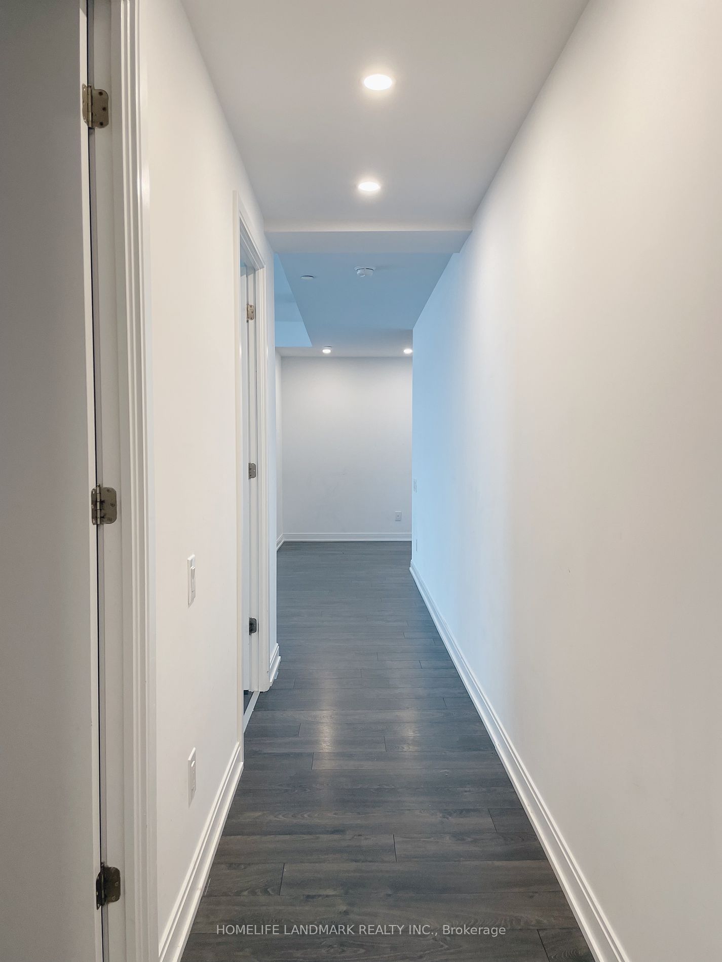 50 Charles St E, unit 4107 for rent - image #4