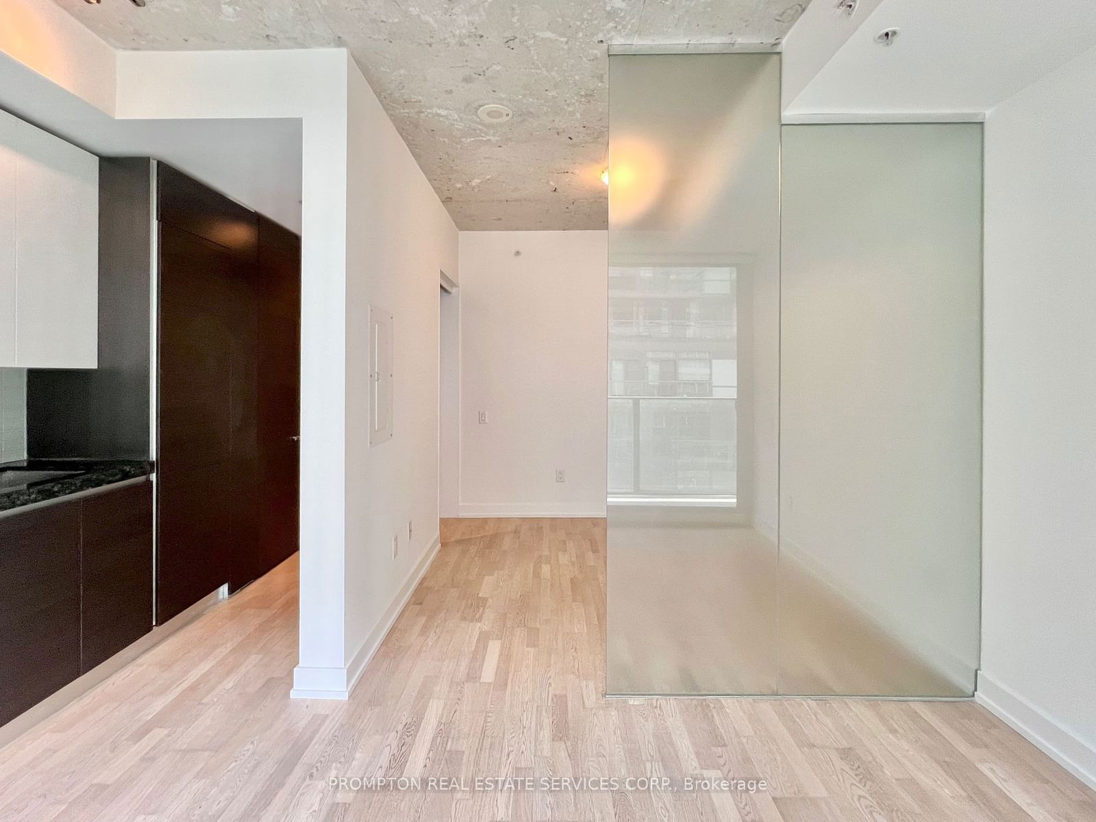 38 Stewart St, unit 501 for rent - image #4