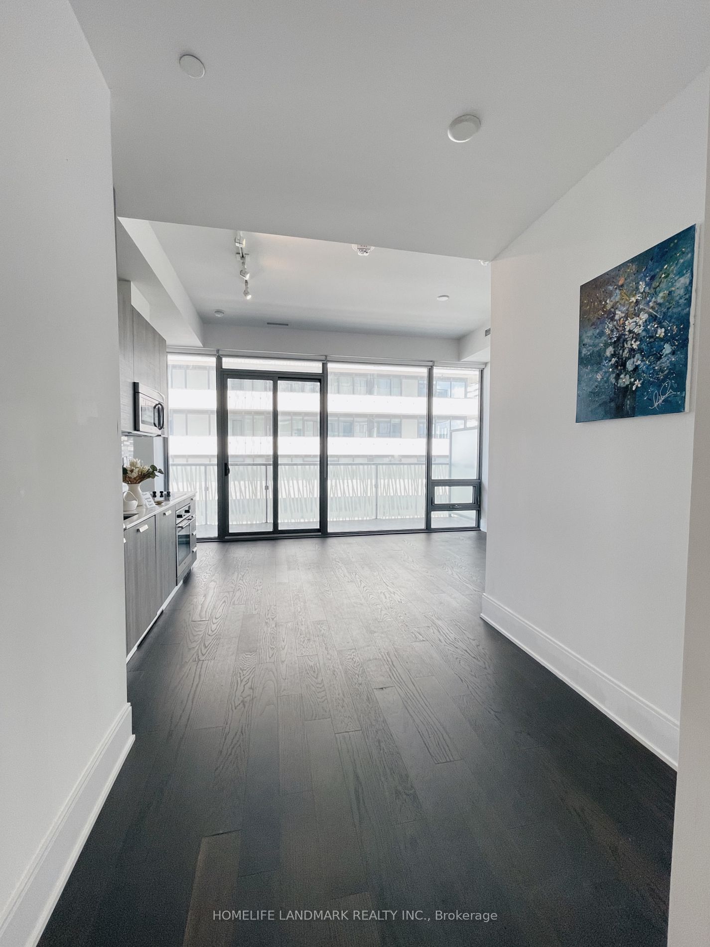 50 Charles St E, unit Lph4704 for rent