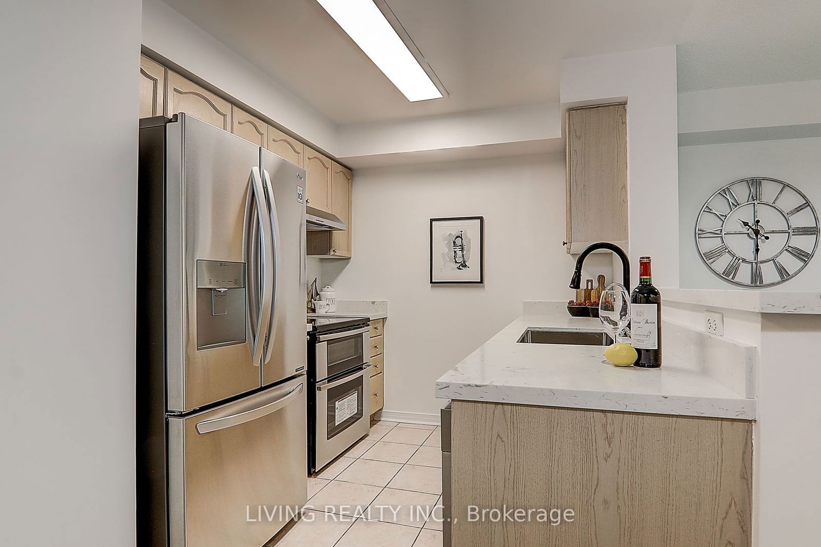 26 Olive Ave, unit 1606 for sale - image #4