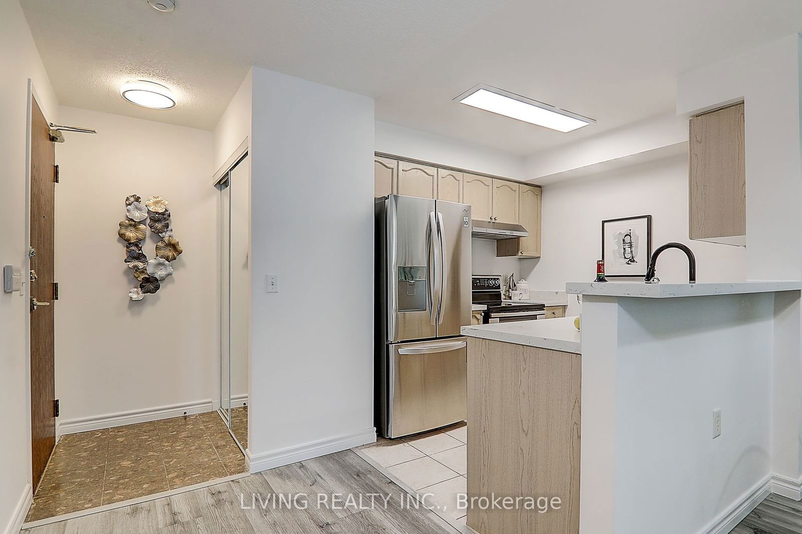 26 Olive Ave, unit 1606 for sale - image #6