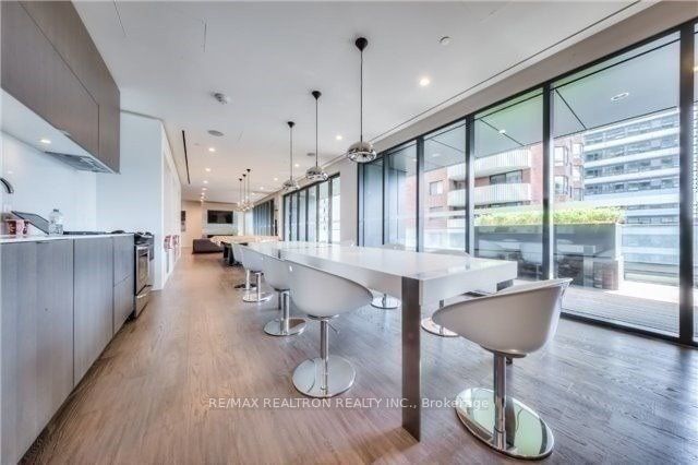 159 Dundas St E, unit 709 for sale - image #17