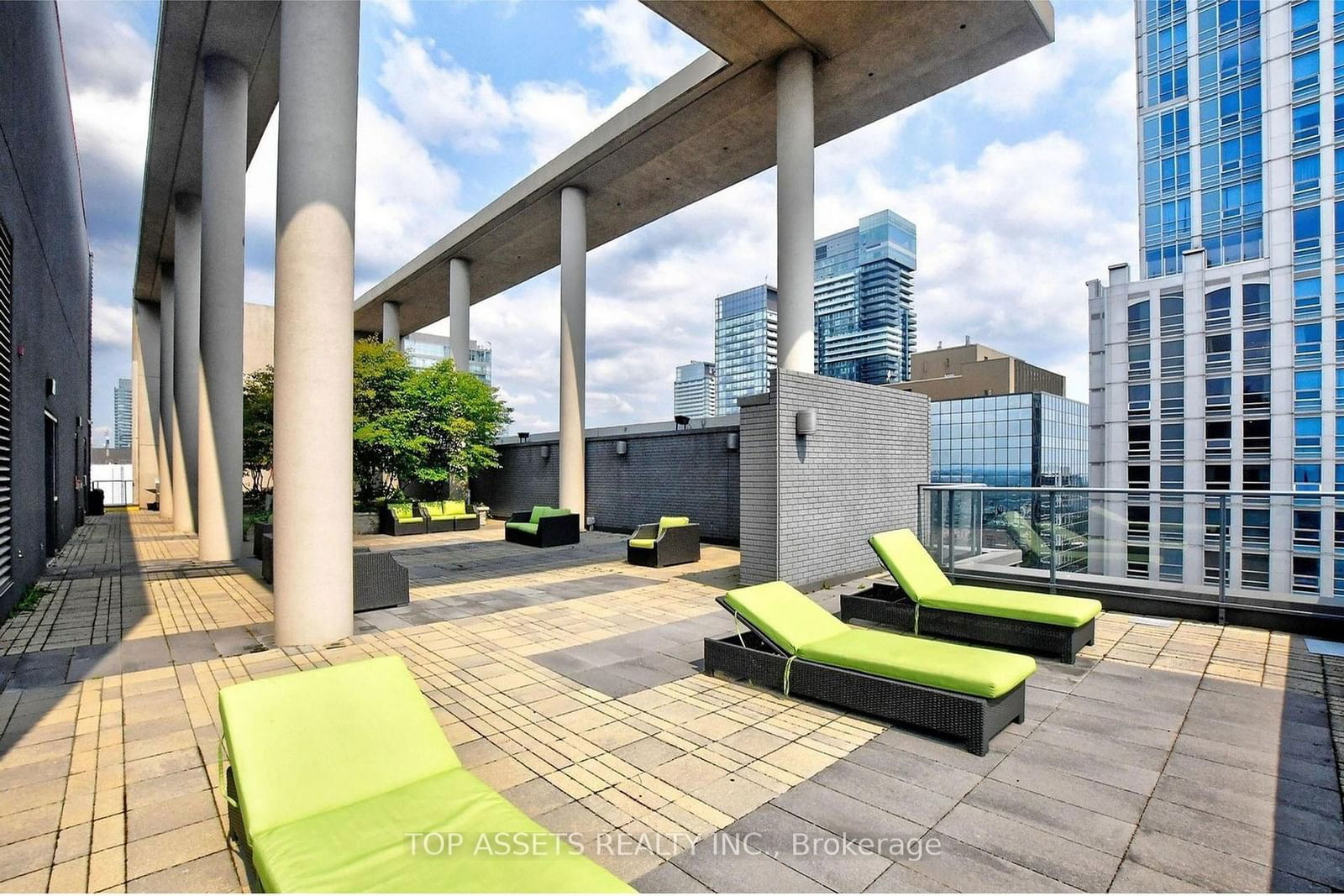 770 Bay St, unit 2112 for rent - image #23