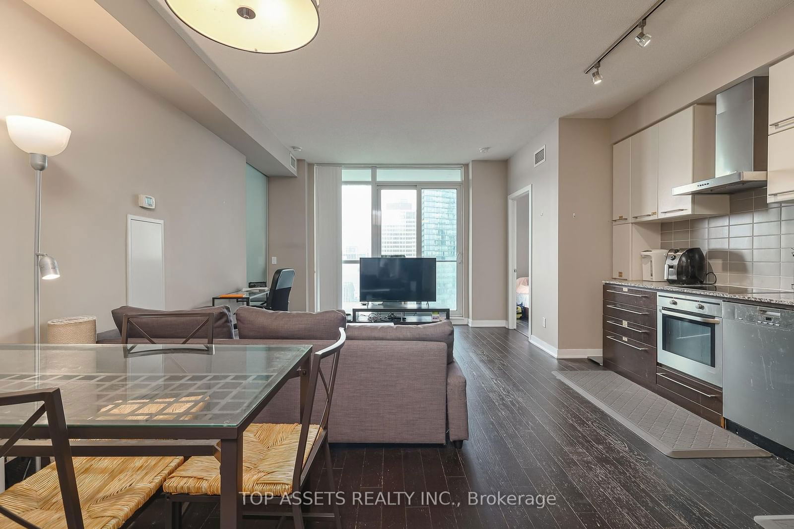 770 Bay St, unit 2112 for rent - image #6