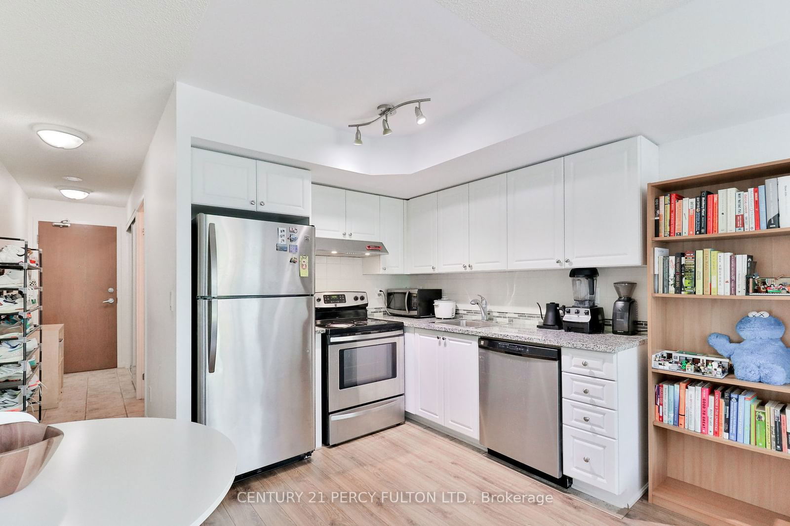 219 Fort York Blvd, unit 910 for sale - image #5