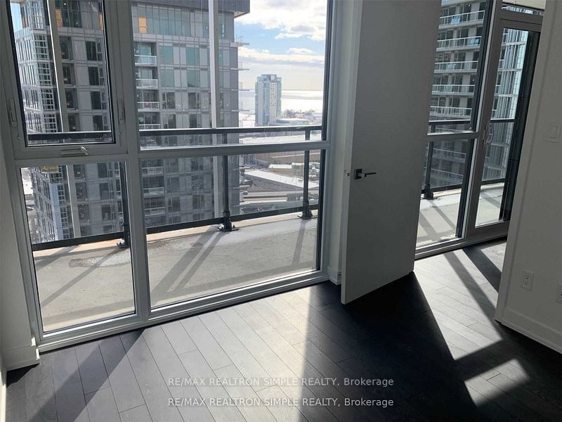 50 Ordnance St, unit 2312 for rent - image #5