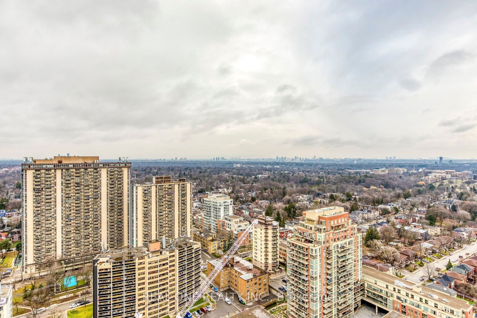 99 Broadway Ave, unit 3001 for rent - image #19