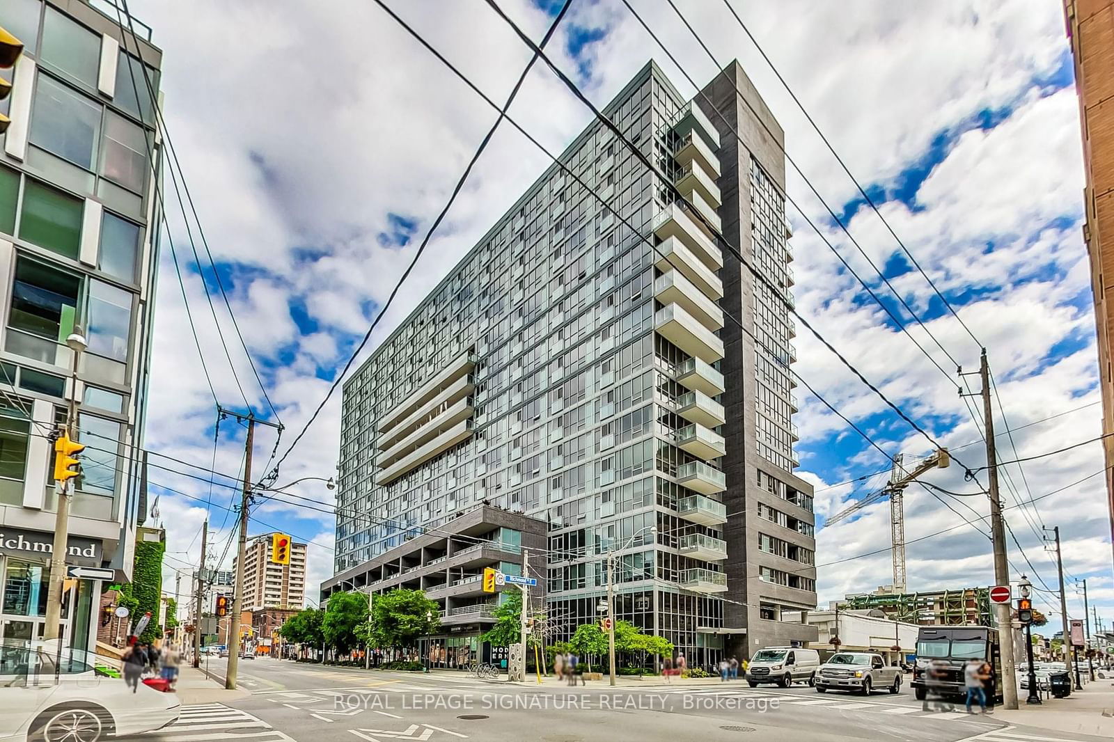 320 Richmond St E, unit 319 for sale - image #2