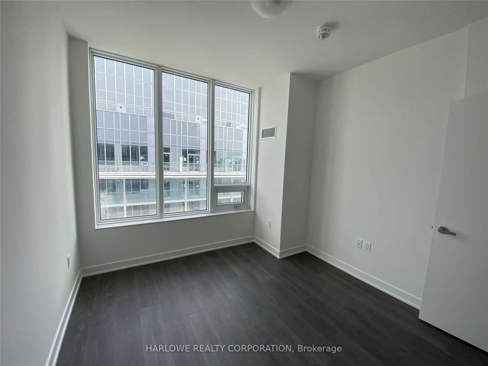 99 Broadway Ave, unit Ph07 Nt for rent - image #10