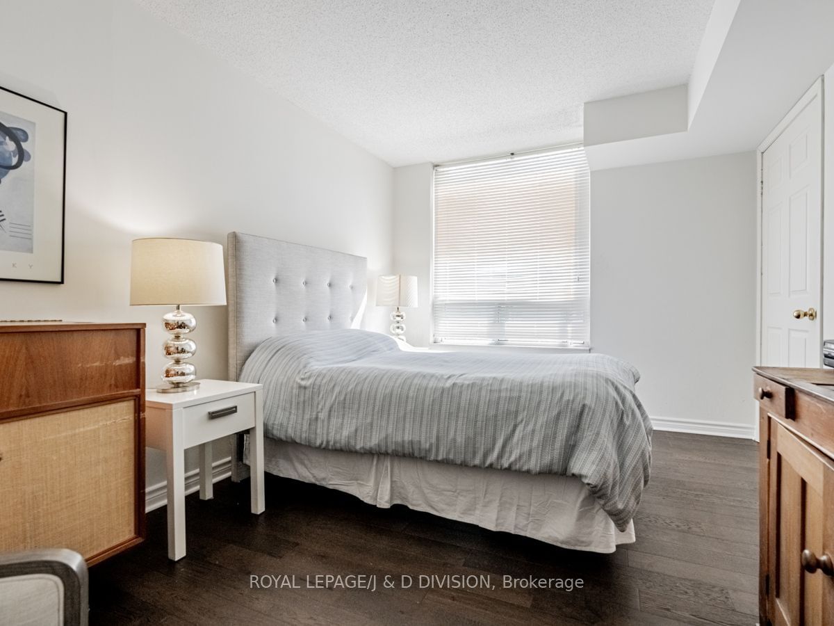 8 Covington Rd, unit 1211 for rent - image #19