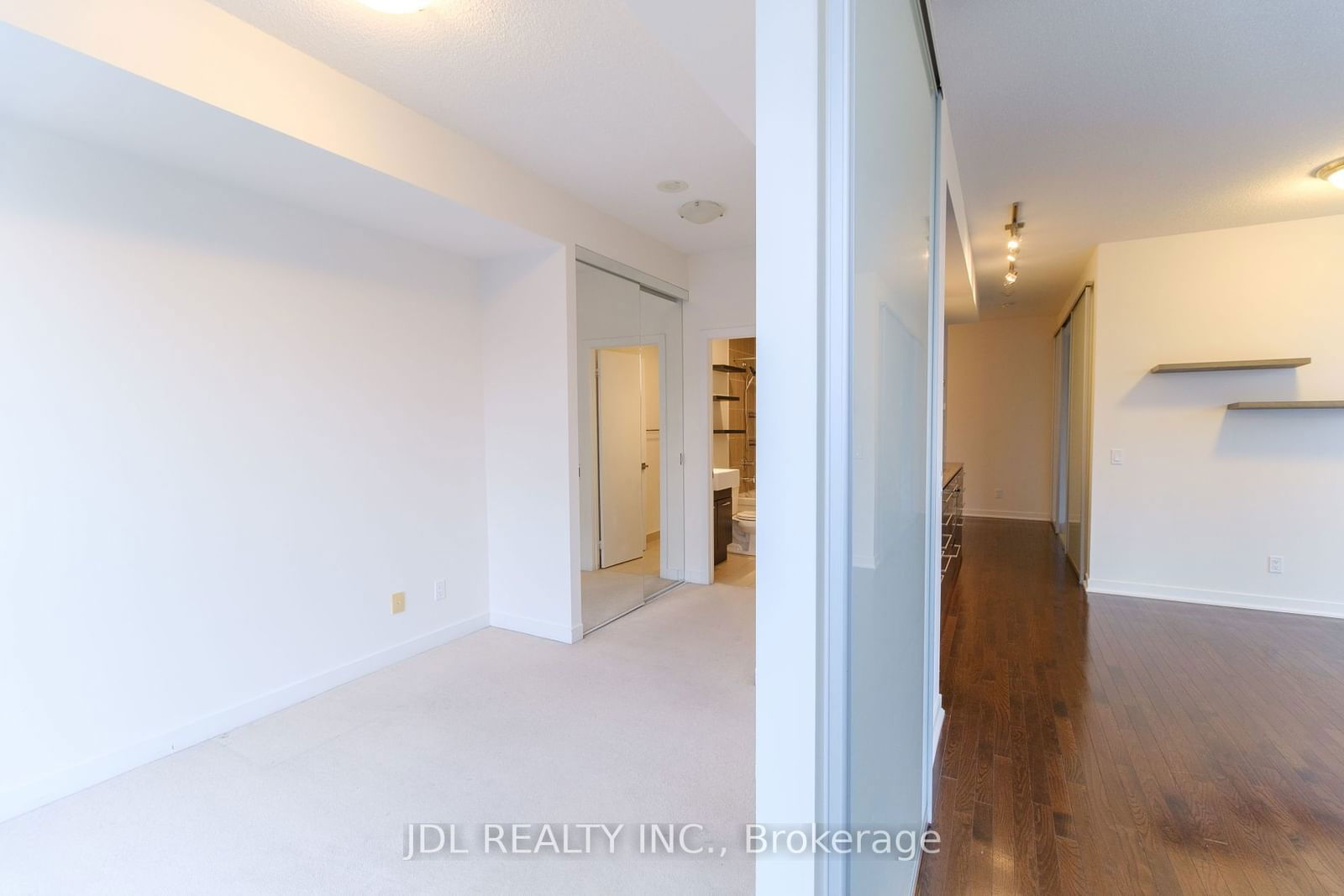 770 Bay St, unit 1410 for sale - image #15