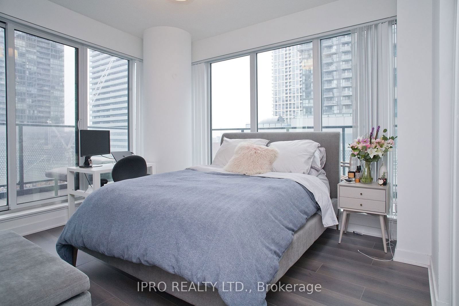 125 Blue Jays Way, unit 1905 for sale - image #14