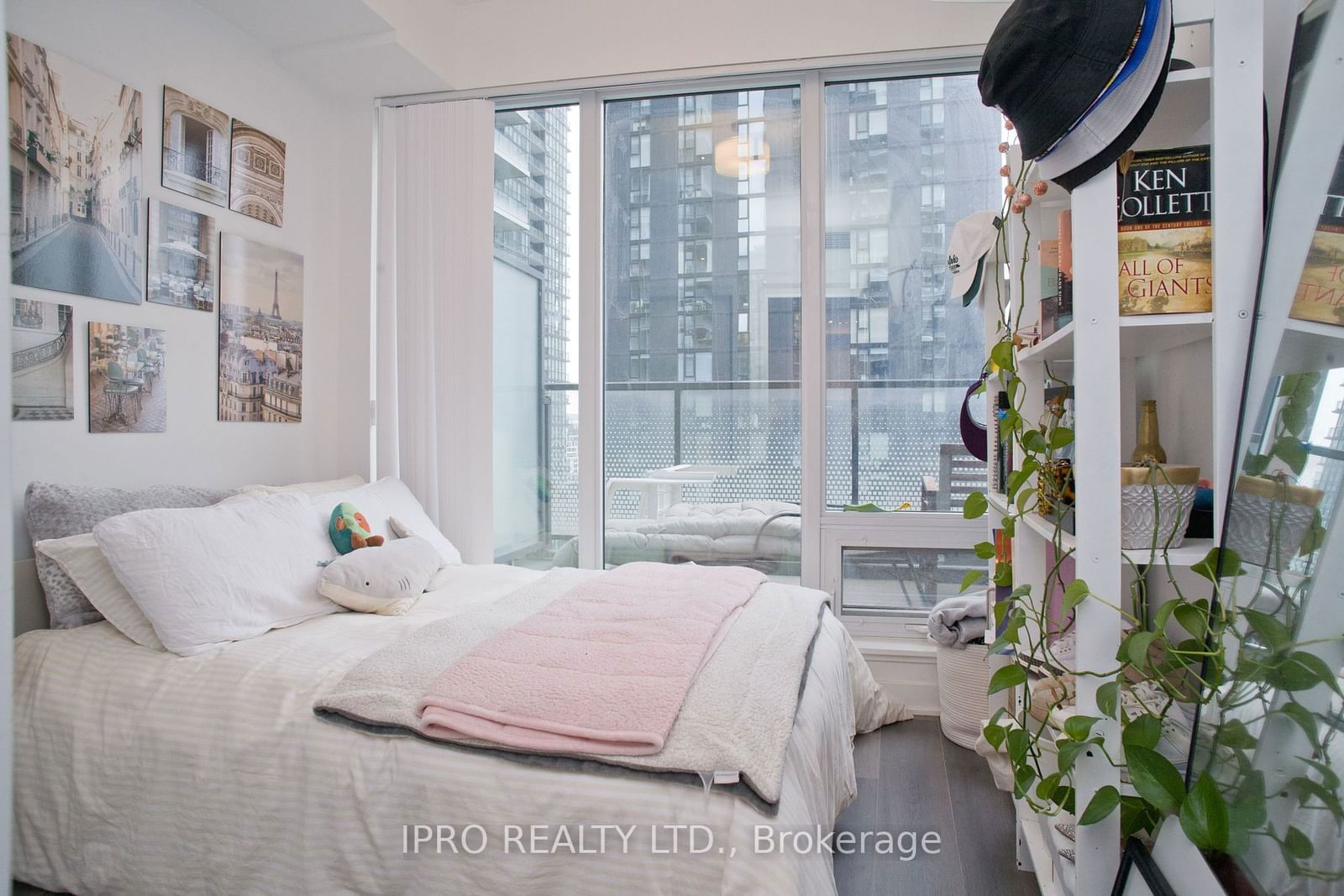 125 Blue Jays Way, unit 1905 for sale - image #22