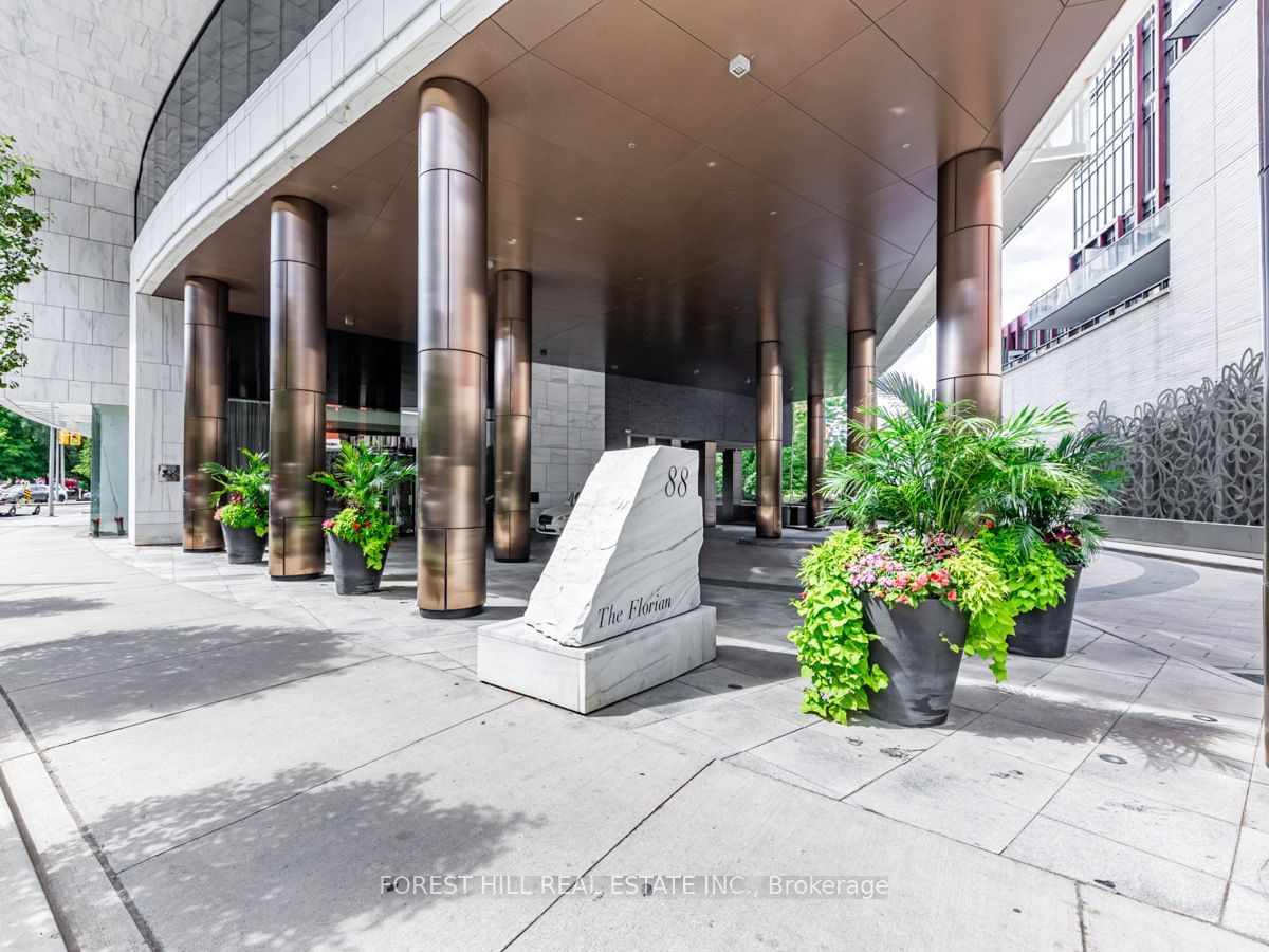 88 Davenport Ave, unit 2101 for sale - image #2