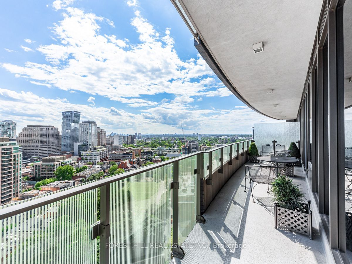 88 Davenport Ave, unit 2101 for sale