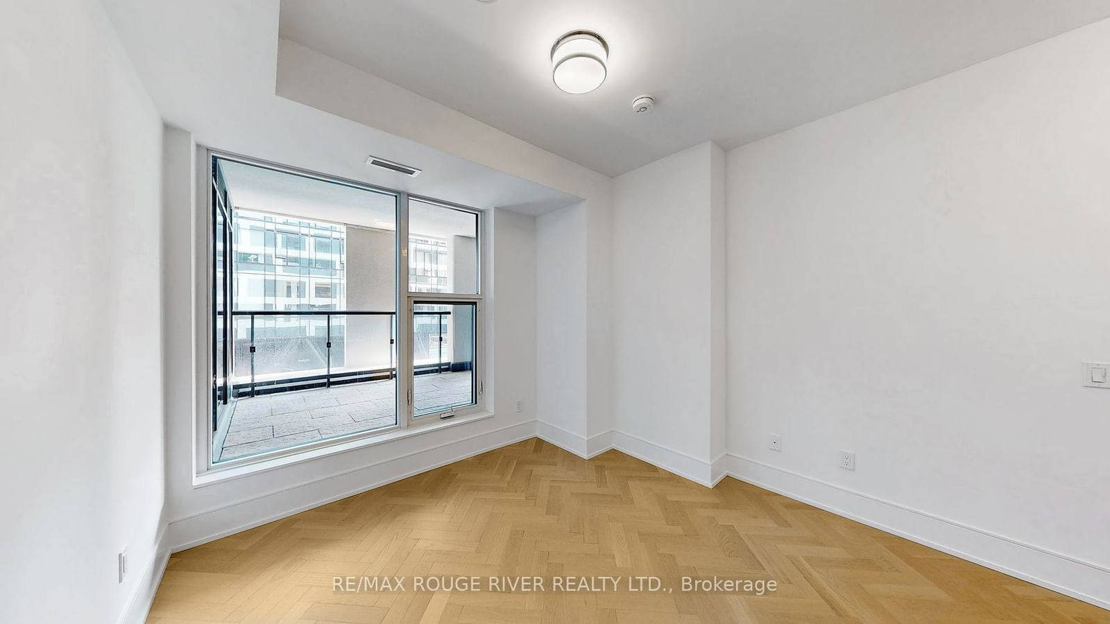 455 Wellington St W, unit 806 for sale - image #20