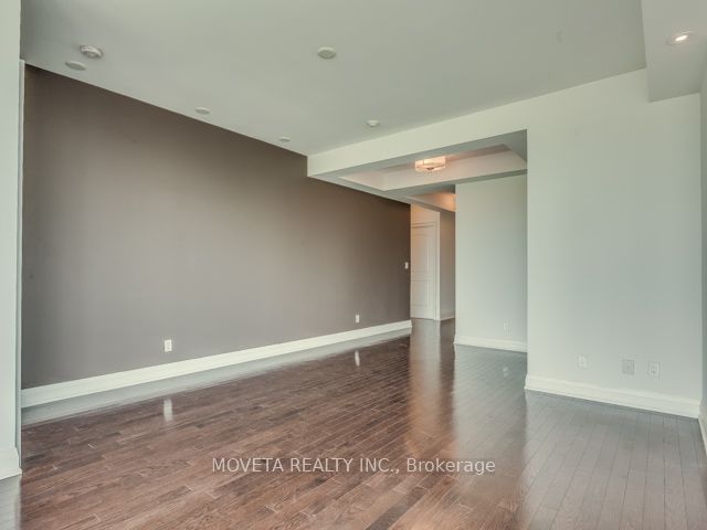 1 Bedford Rd, unit 1604 for rent