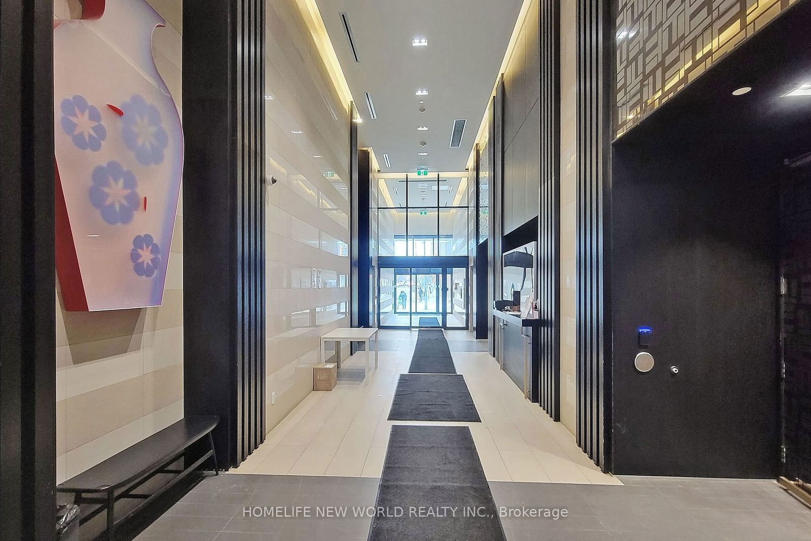 501 Yonge St, unit 4207 for sale - image #4