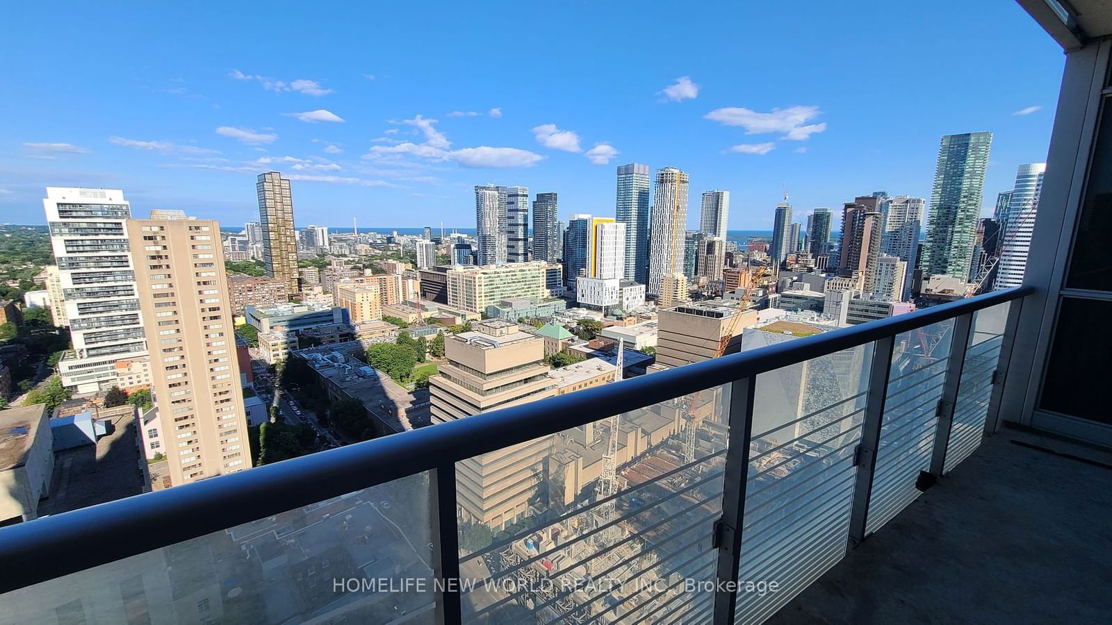 386 Yonge St, unit 2905 for rent - image #3