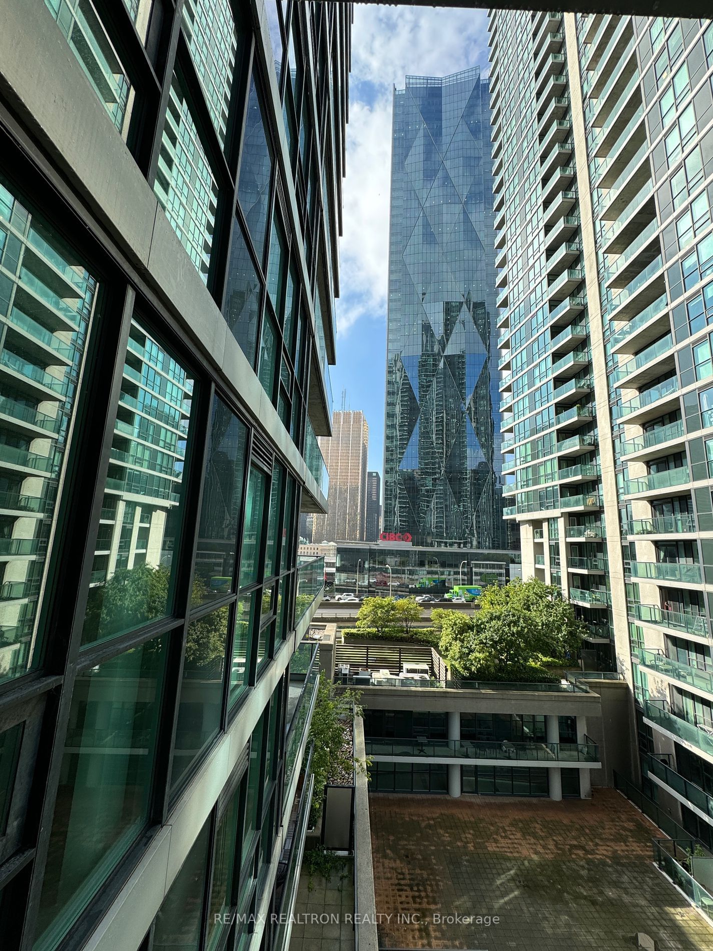 33 Bay St, unit 805 for sale - image #32