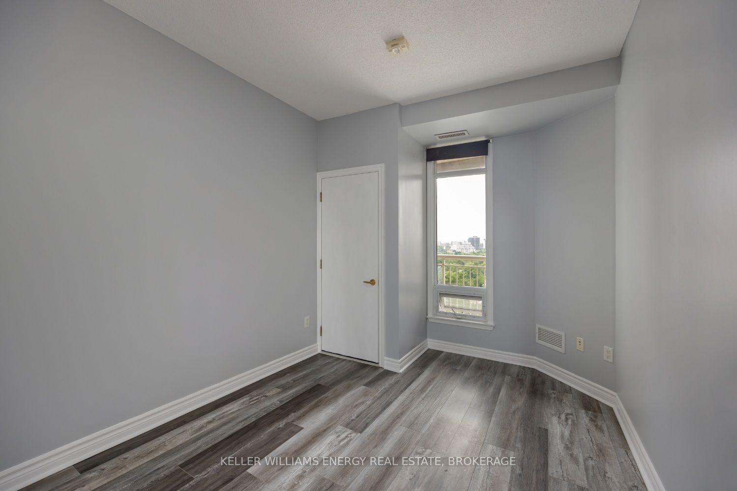 100 Hayden St, unit 1504 for sale - image #4