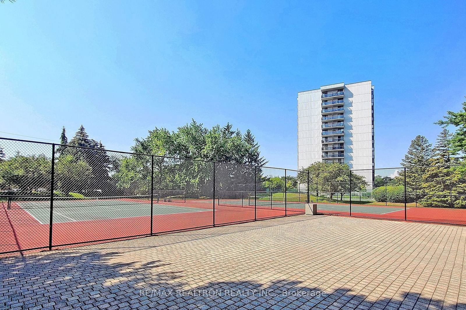 1131 Steeles Ave W, unit 407 for rent - image #37