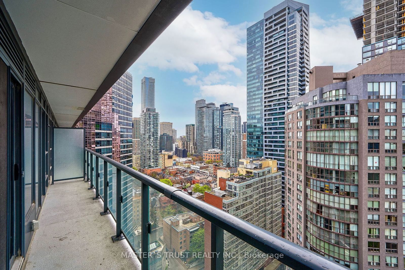 955 Bay St, unit 2301 for rent - image #19