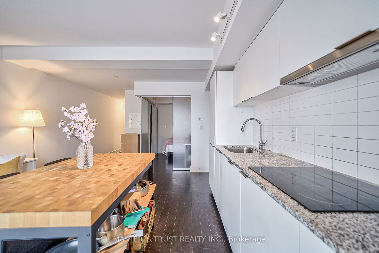 955 Bay St, unit 2301 for rent - image #9