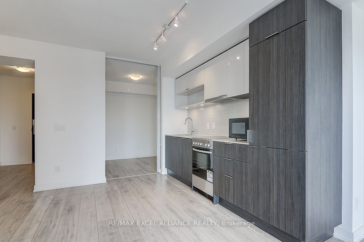 159 Wellesley St E, unit 1906 for sale - image #14