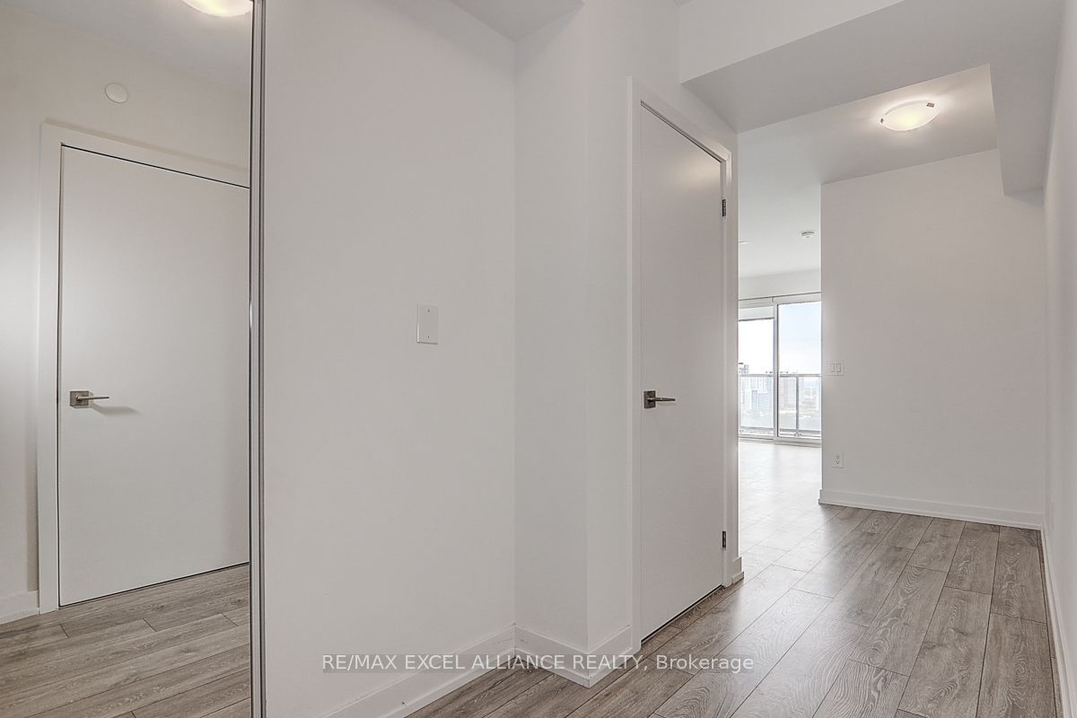 159 Wellesley St E, unit 1906 for sale - image #21