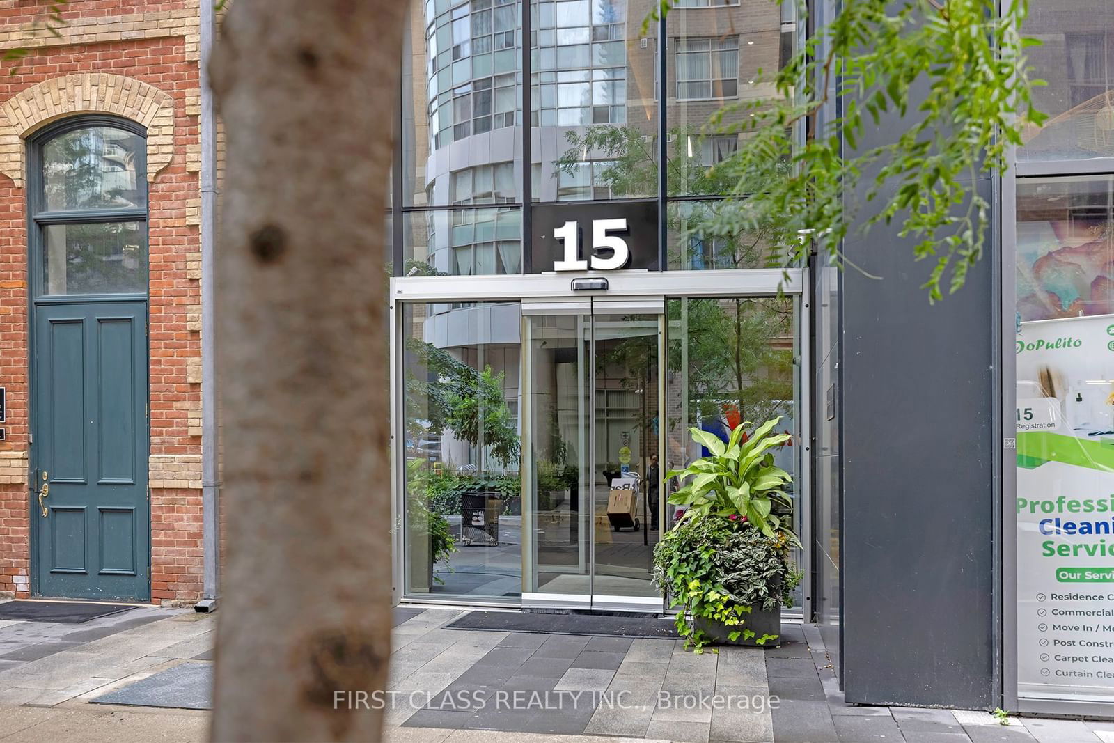 15 Grenville St, unit 4808 for sale - image #2