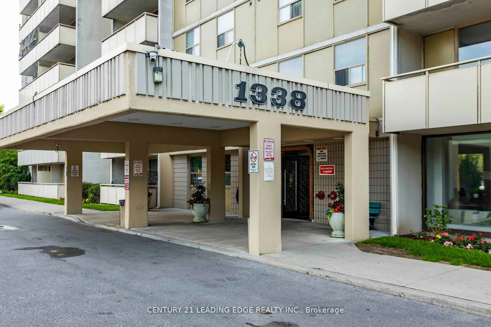 1338 York Mills Rd, unit 1004 for rent - image #4