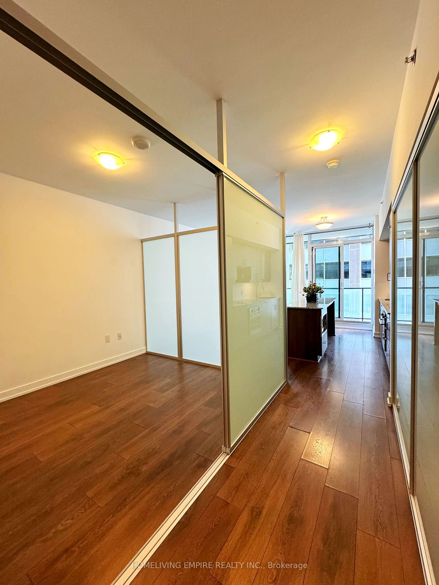 426 University Ave, unit 2706 for sale - image #6