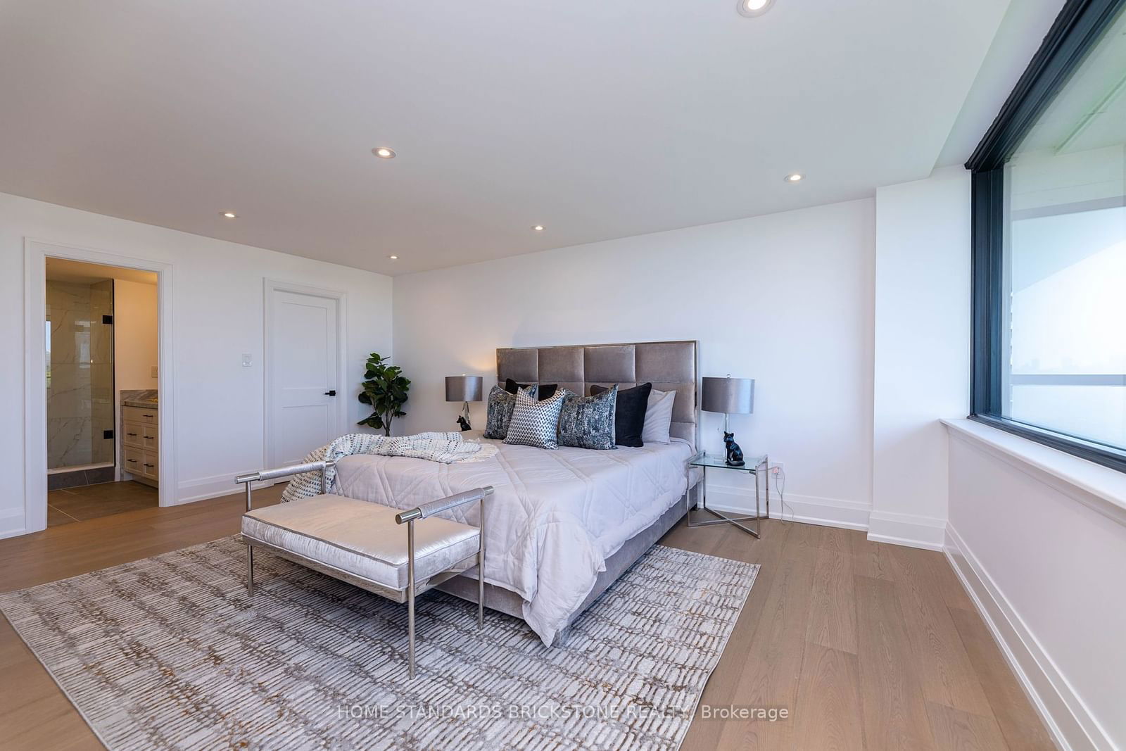 66 Collier St, unit 9 D for sale - image #22