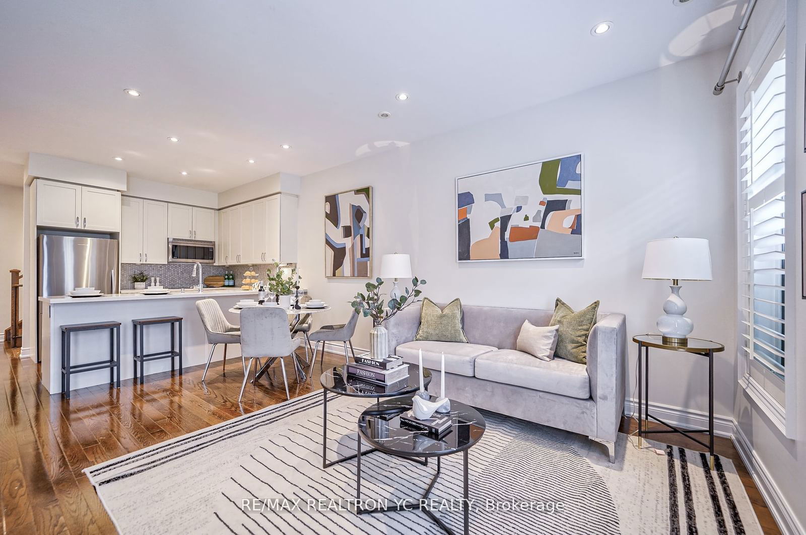 40 Hargrave Lane, unit 13 for sale - image #5