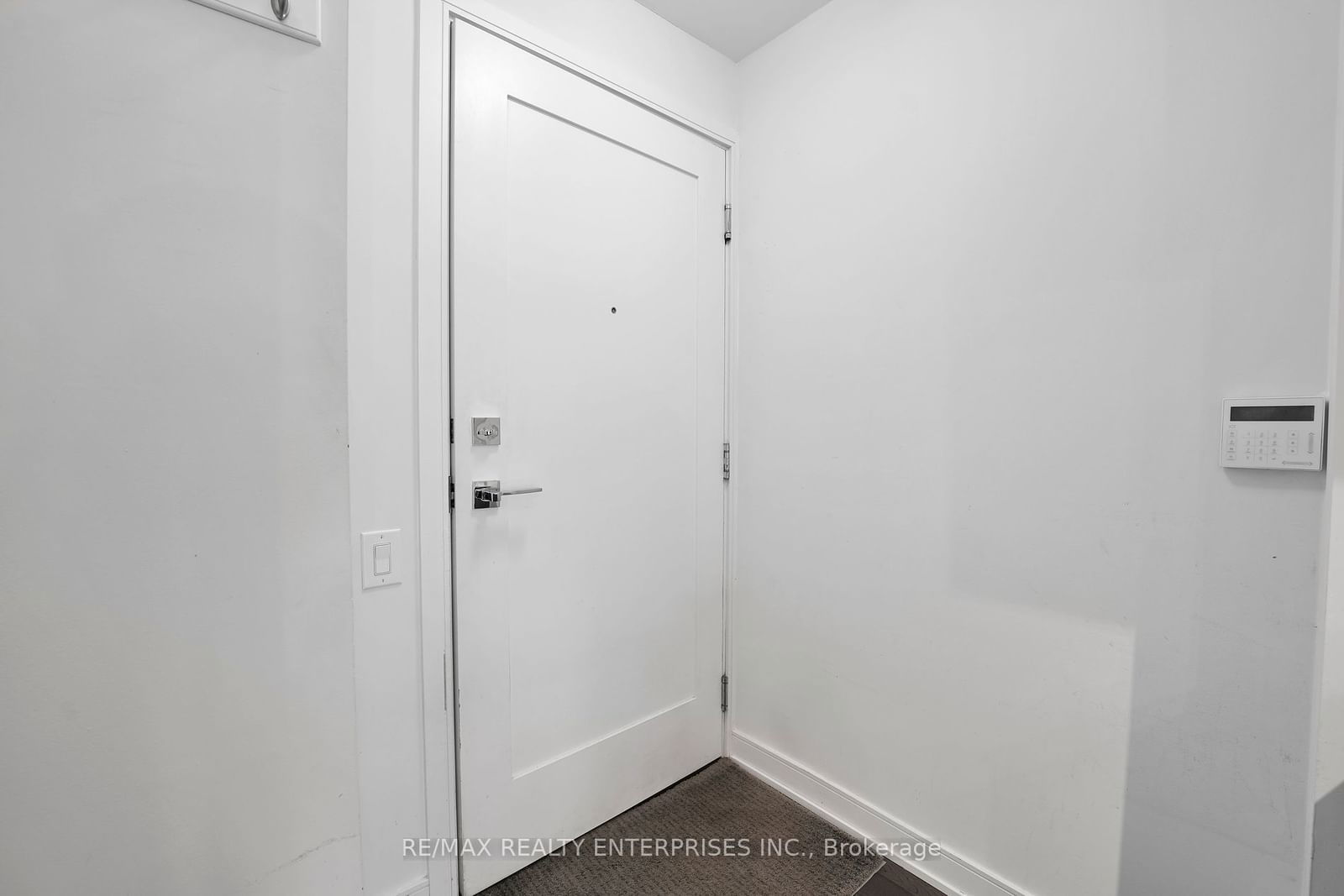 57 St Joseph St, unit 523 for sale