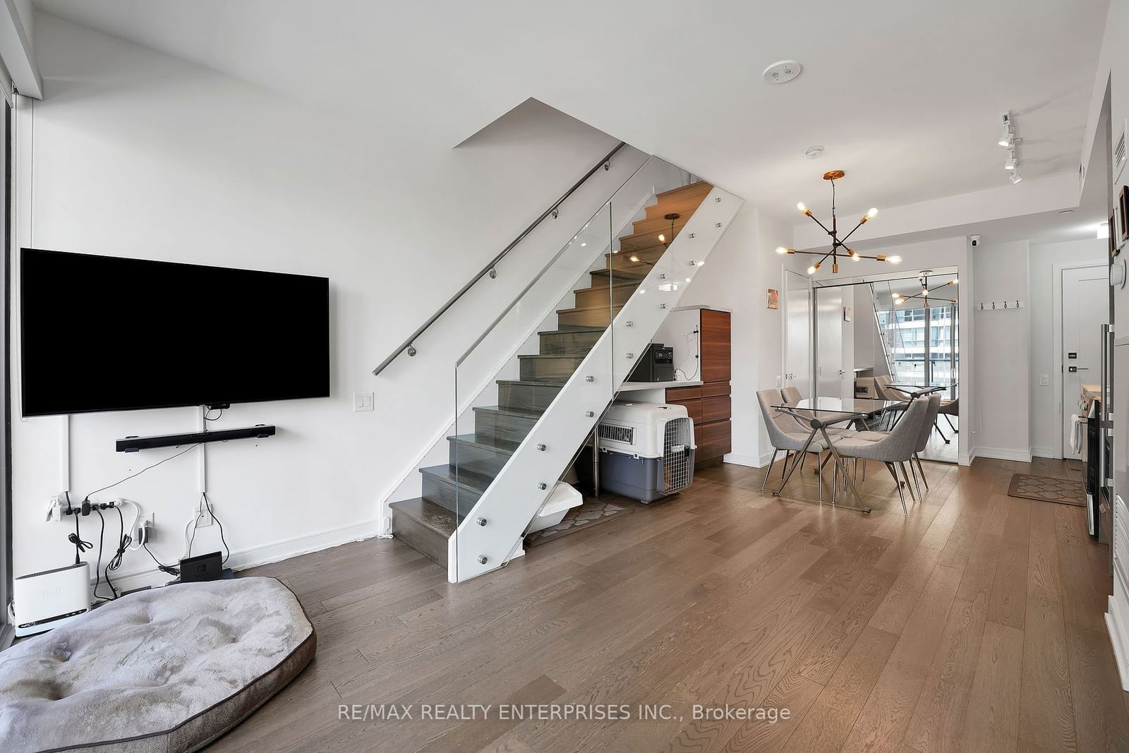 57 St Joseph St, unit 523 for sale - image #8