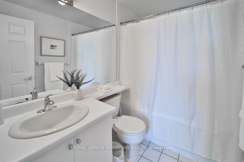 1750 Bayview Ave, unit 309 for sale - image #21