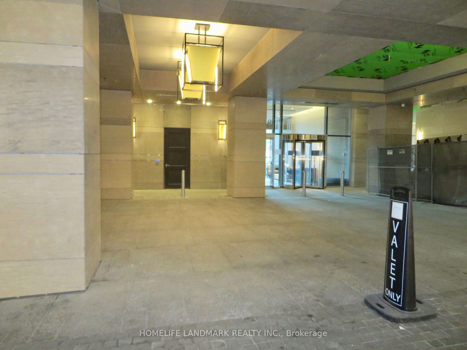 188 Cumberland St, unit 1504 for rent - image #2