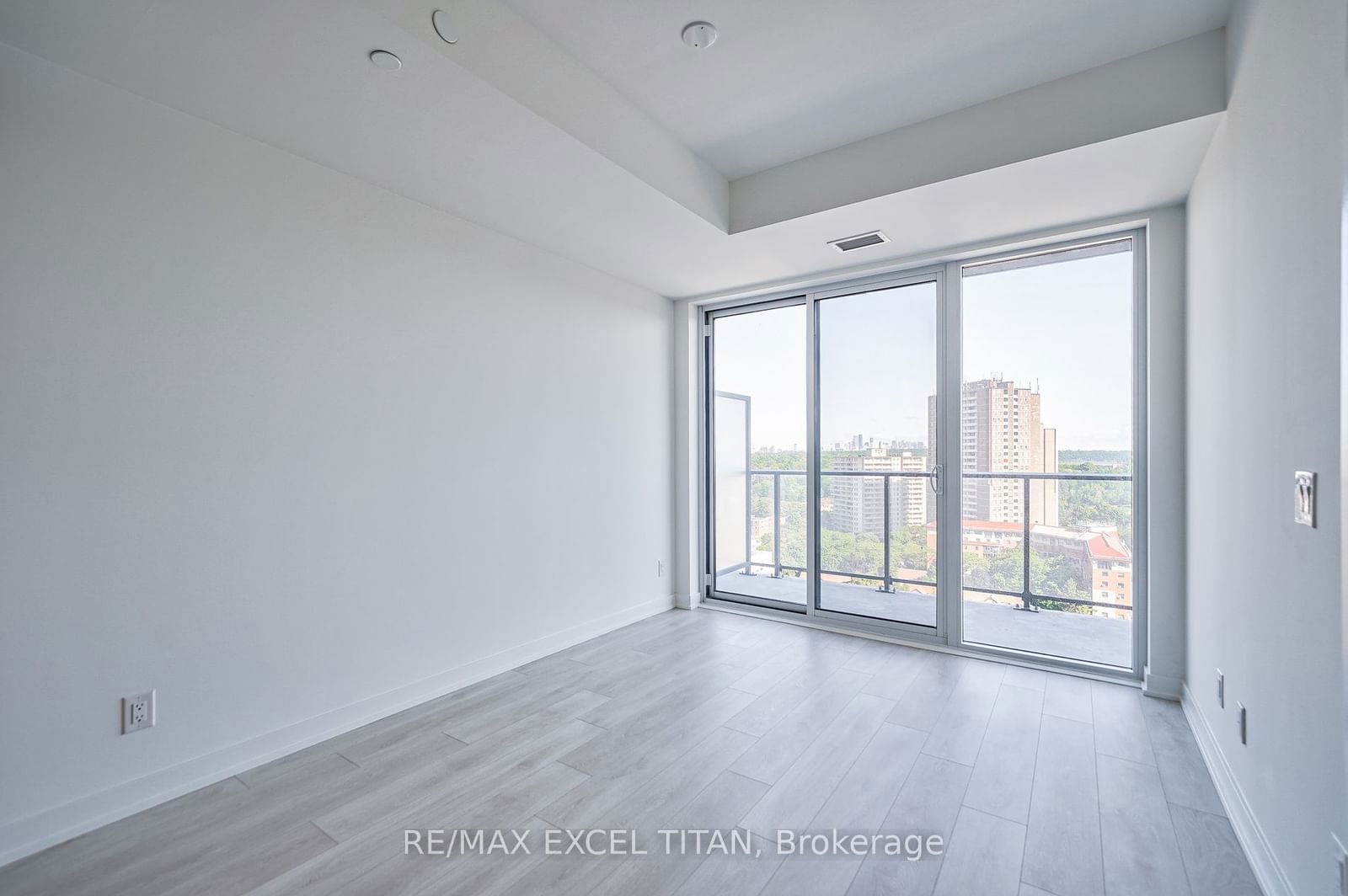 5 Defries St, unit 1611 for sale - image #19