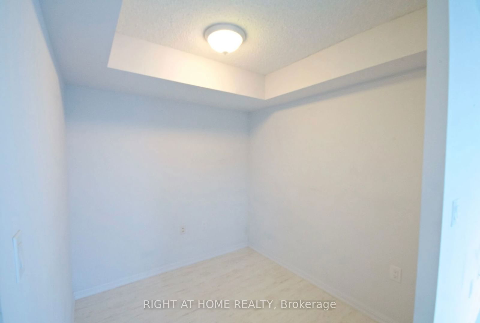 125 Western Battery Rd, unit 1115 for rent - image #17