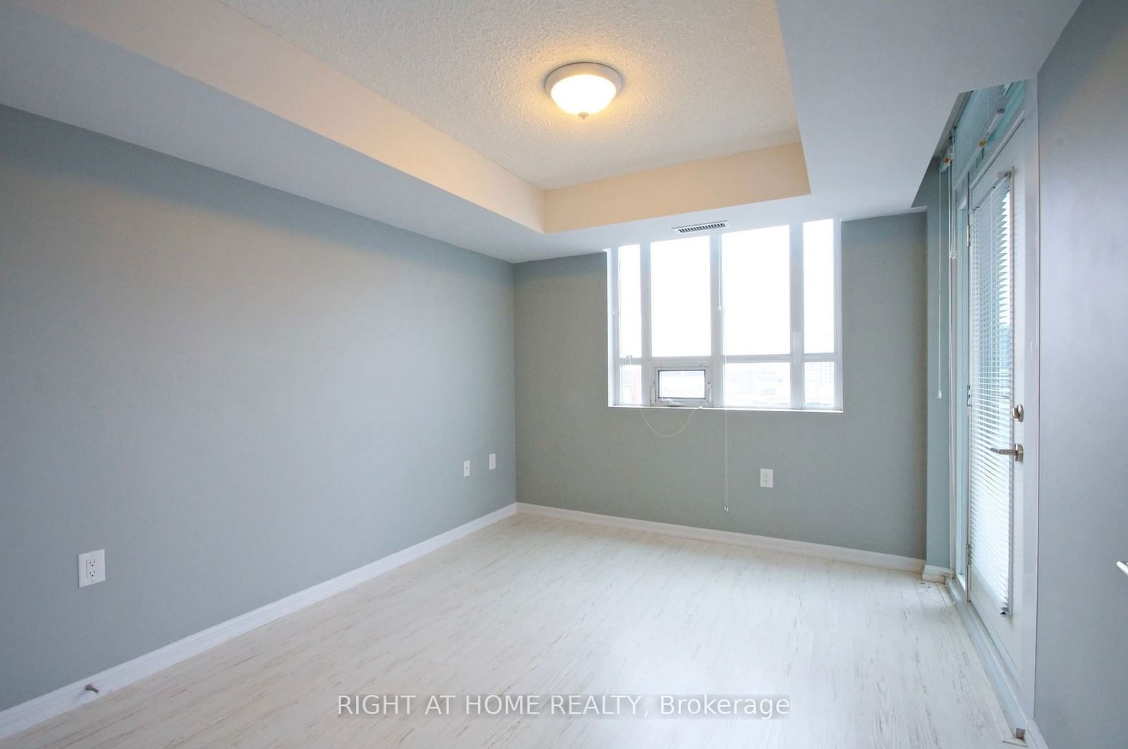 125 Western Battery Rd, unit 1115 for rent - image #20