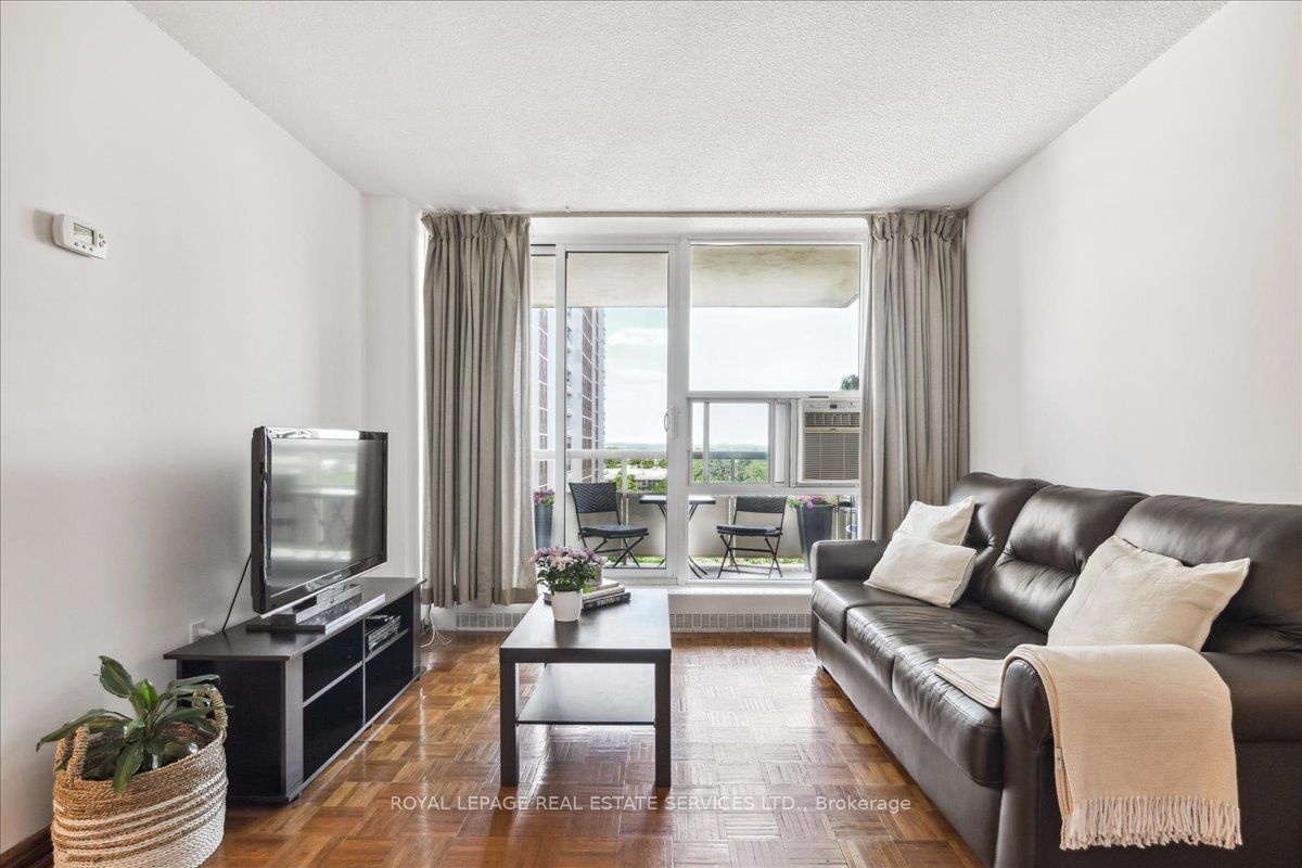 175 Hilda Ave, unit 806 for sale - image #10